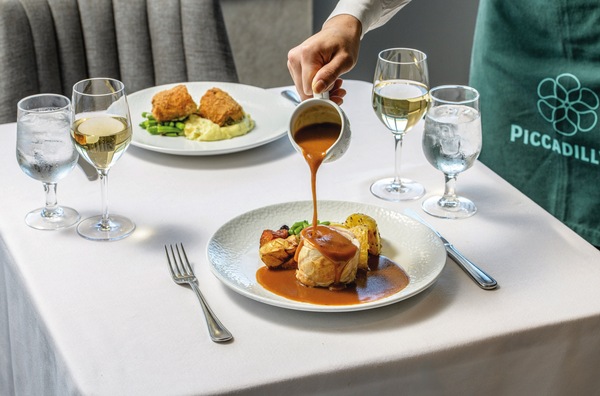 Marella Cruises Marella Explorer 2 Piccadilly's Dishes ©Ben Waller 1.jpg